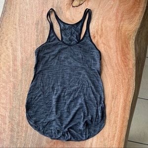 Lululemon What The Sport Singlet II size 2